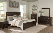 Load image into Gallery viewer, Covetown King Panel Bed with Mirrored Dresser, Chest and 2 Nightstands

