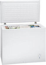 Load image into Gallery viewer, Frigidaire 7.2 Cu. Ft. Chest Freezer White
