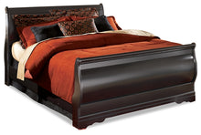 Load image into Gallery viewer, Huey Vineyard  Sleigh Bed With Dresser

